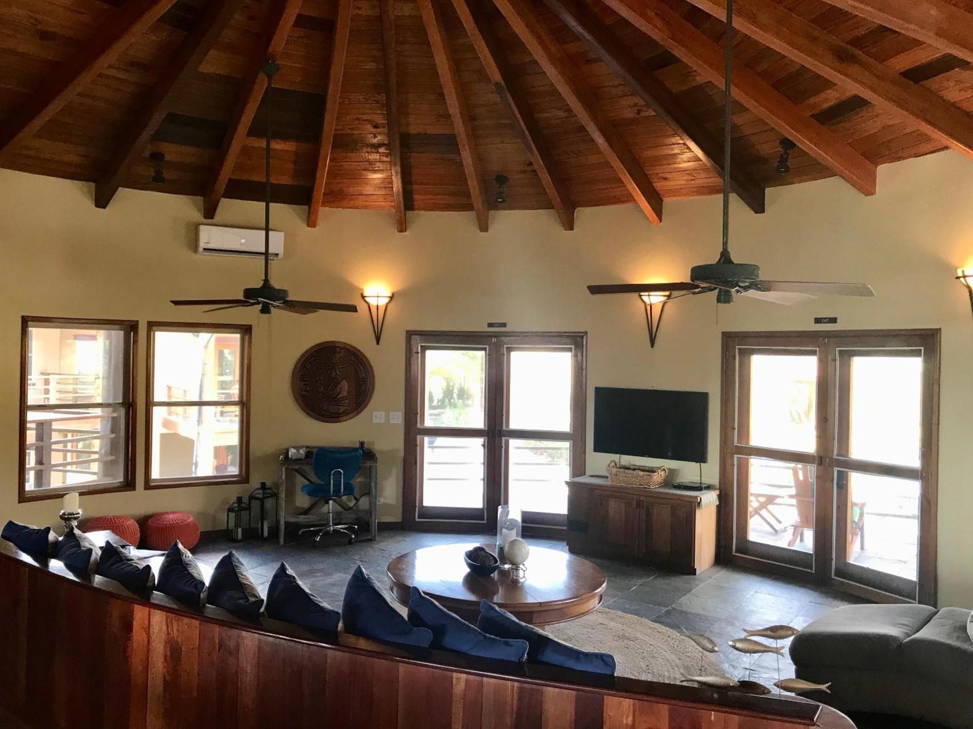 Villa Serenity San Pedro  Bilik gambar